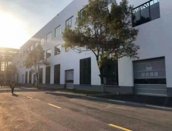 Купить ПВХ пленка Промышленные быстрые двери Автомобильные высокоскоростные быстрые рулонные двери для людей вилочные погрузчики online manufacture