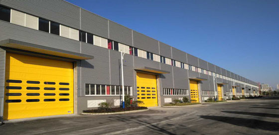 Купить Быстрый вертикальный подъем тканевых дверей высокопрочная ПВХ покрытая ткань для промышленности online manufacture