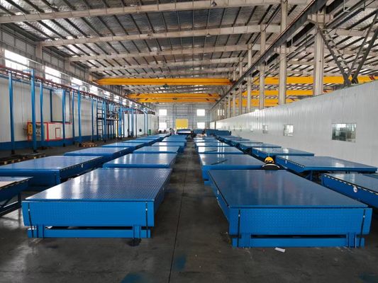 ISO 9001 Синий гидравлический док-нивелир 6800кг Грузовик-нивелирный погрузочный док