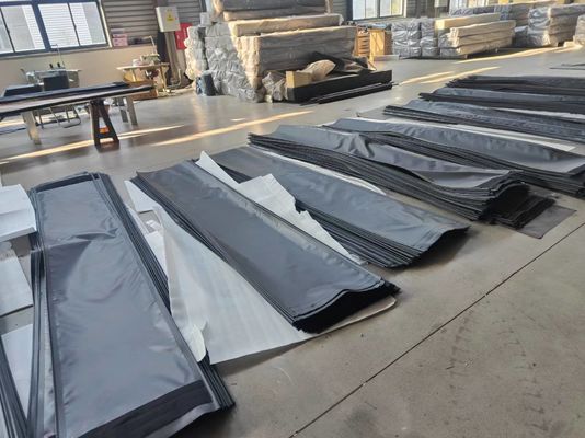 Заводская горячая модель высокоскоростной прокатной жалюзи PVC дверь